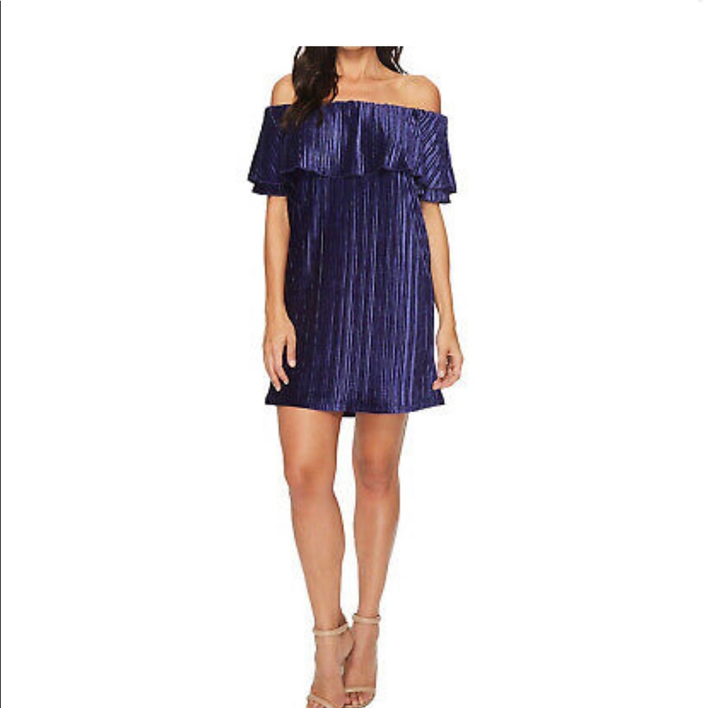 Sanctuary Stitchfix Blue Velvet Off-Shoulder Dress, NWT - Picture 4 of 7